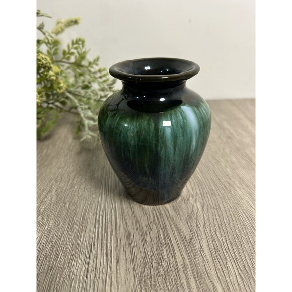 Vintage Blue Mountain Pottery Vase Teal Drip Glaze Canada MCM 4” High - Picture 3 of 7